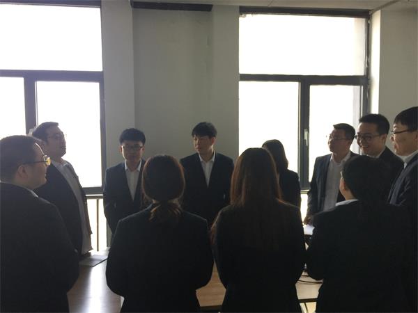 217永信贵宾会电商沈阳分公司员工共同喊出“217永信贵宾会+”企业心灵.jpg 217永信贵宾会电商沈阳分公司员工共同喊出“217永信贵宾会+”企业心灵.jpg