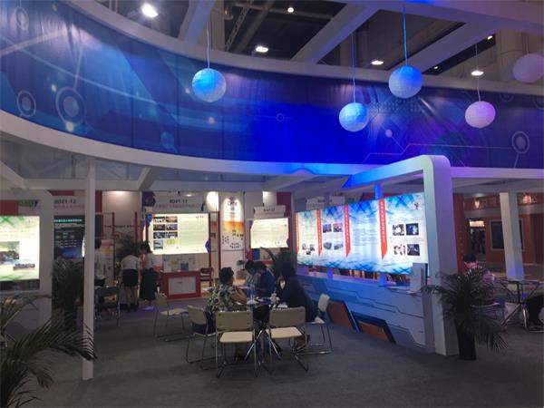 217永信贵宾会电商软交会上展杰出